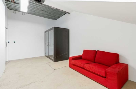 A LOUER autre 2850m2 ref 1296347-0LCW1