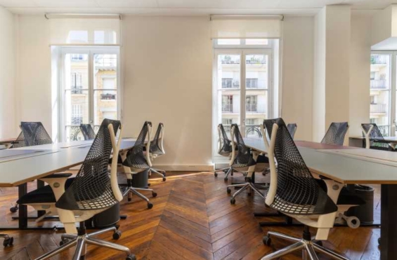 A LOUER autre 452m2 ref 1284826-0LCW1