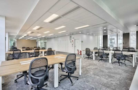 A LOUER autre 695m2 ref 1391599-0LCW1