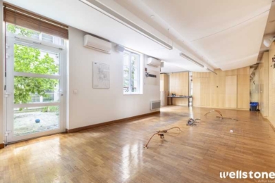 A LOUER Bureaux 1039m2 ref 1454142-0L