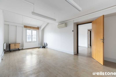 A LOUER Bureaux 1039m2 ref 1454142-0L