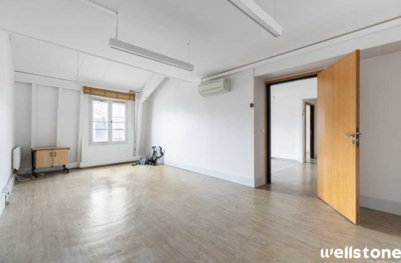 A LOUER Bureaux 1039m2 ref 1454142-0L