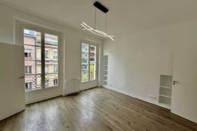 A LOUER Bureaux 105m2 ref 2011738-0L