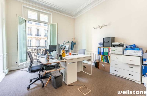 A LOUER Bureaux 107m2 ref 1454110-0L