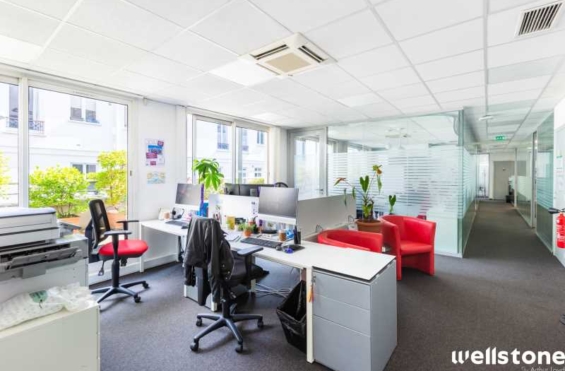 A LOUER Bureaux 1093m2 ref 1224665-0L
