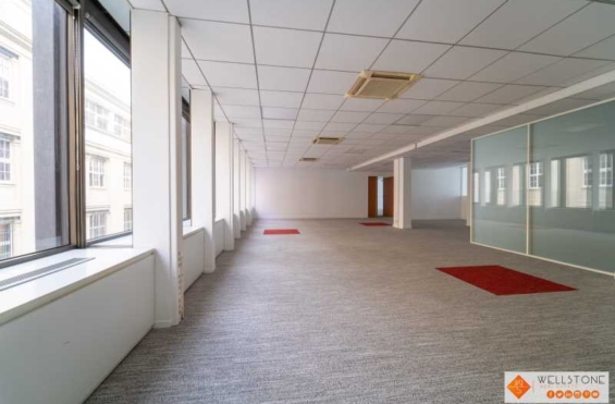 A LOUER Bureaux 1102m2 ref 1119009-0L