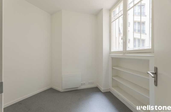 A LOUER Bureaux 111m2 ref 1454029-0L