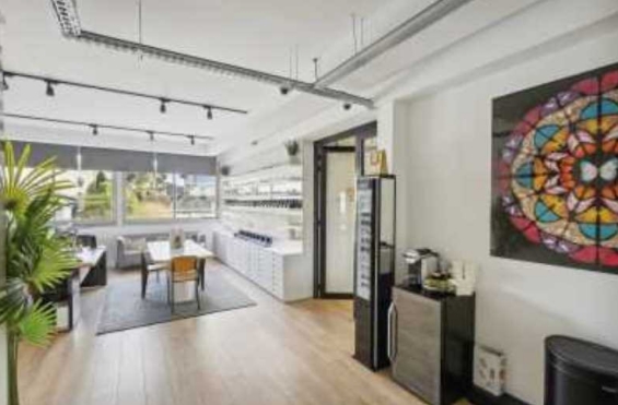 A LOUER Bureaux 115m2 ref 2179104-0L