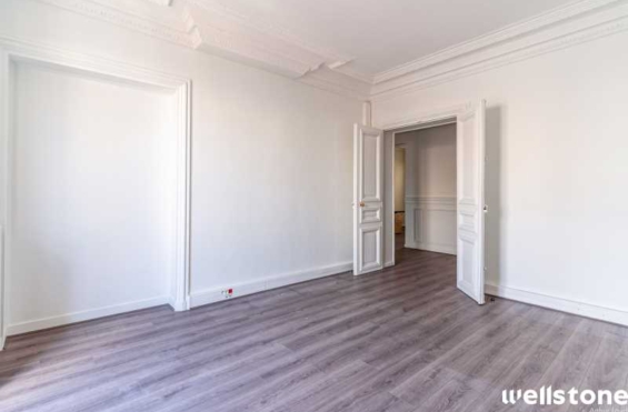 A LOUER Bureaux 117m2 ref 1134876-0L