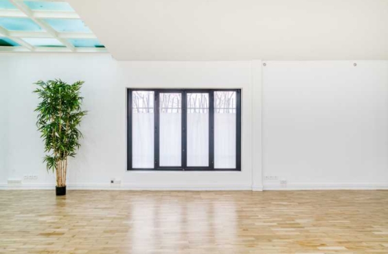 A LOUER Bureaux 119m2 ref 1462101-0L