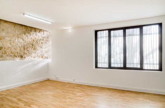 A LOUER Bureaux 119m2 ref 1462101-0L