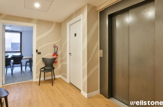 A LOUER Bureaux 119m2 ref 2180835-0L