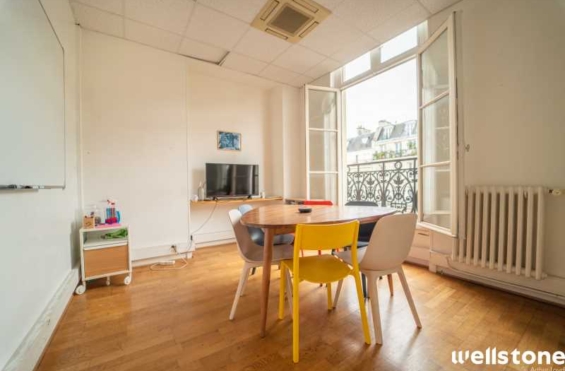 A LOUER Bureaux 121m2 ref 1454167-0L
