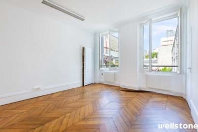 A LOUER Bureaux 124m2 ref 1224666-0L