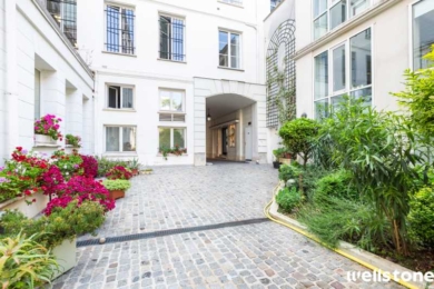 A LOUER Bureaux 124m2 ref 1224666-0L