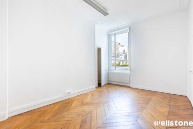 A LOUER Bureaux 124m2 ref 1224666-0L