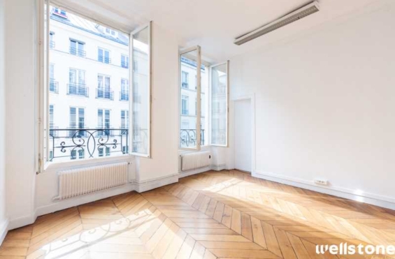 A LOUER Bureaux 124m2 ref 1224666-0L
