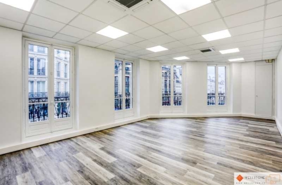 A LOUER Bureaux 126m2 ref 1106263-0L