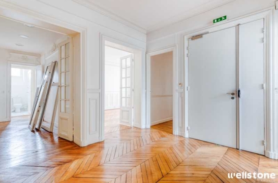 A LOUER Bureaux 128m2 ref 1134869-0L