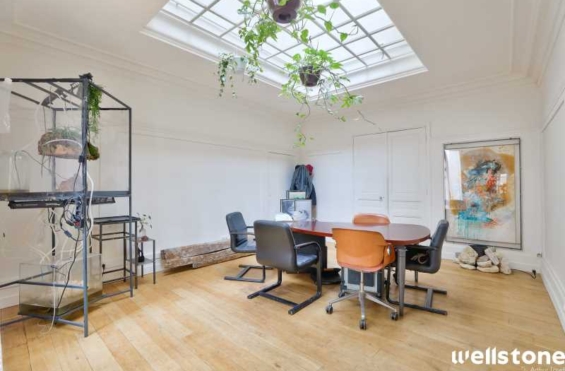 A LOUER Bureaux 130m2 ref 1400114-0L