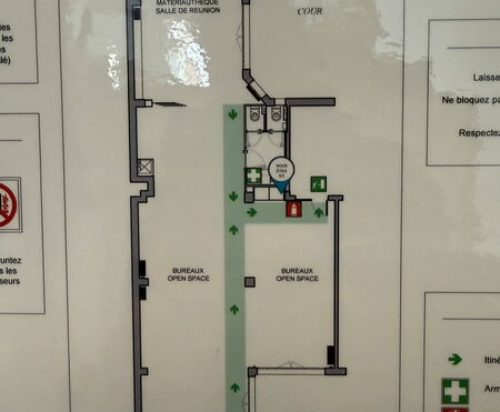 A LOUER Bureaux 134m2 ref 2188106-0L