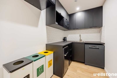 A LOUER Bureaux 136m2 ref 1223557-0L