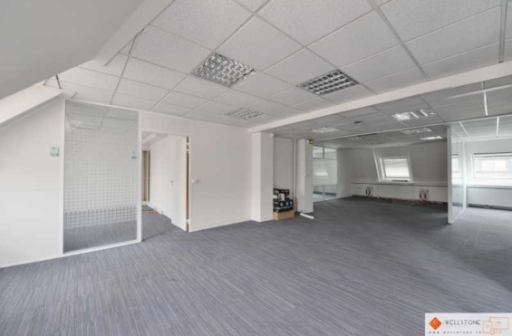 A LOUER Bureaux 1388m2 ref 1119095-0L