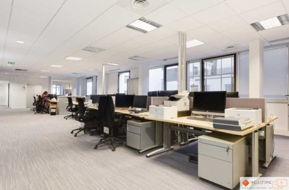 A LOUER Bureaux 1388m2 ref 1135551-0L