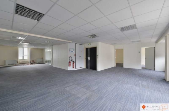 A LOUER Bureaux 1388m2 ref 1238627-0L