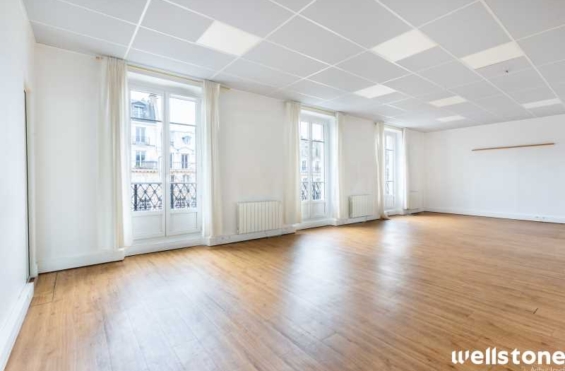 A LOUER Bureaux 138m2 ref 1462029-0L