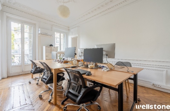 A LOUER Bureaux 146m2 ref 1454232-0L
