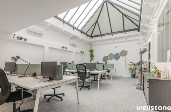 A LOUER Bureaux 152m2 ref 1462126-0L