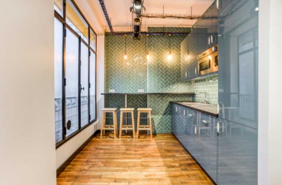 A LOUER Bureaux 152m2 ref 2183232-0L