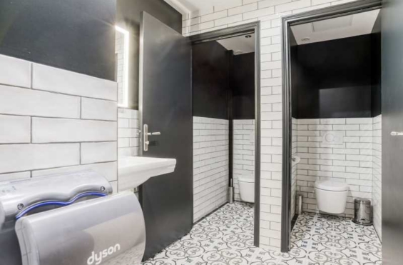 A LOUER Bureaux 152m2 ref 2183232-0L