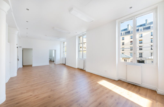 A LOUER Bureaux 155m2 ref 2148022-0L