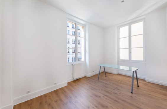 A LOUER Bureaux 155m2 ref 2148022-0L