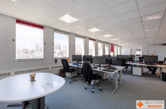 A LOUER Bureaux 157m2 ref 1755614-0L