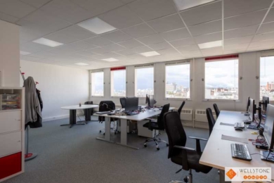 A LOUER Bureaux 157m2 ref 1755614-0L