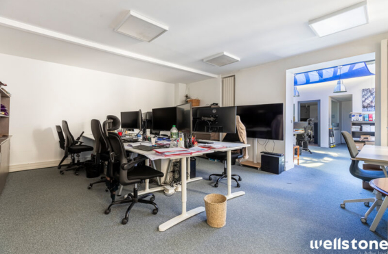 A LOUER Bureaux 172m2 ref 2162936-0L