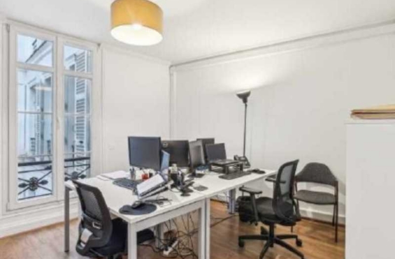 A LOUER Bureaux 180m2 ref 2164224-0L