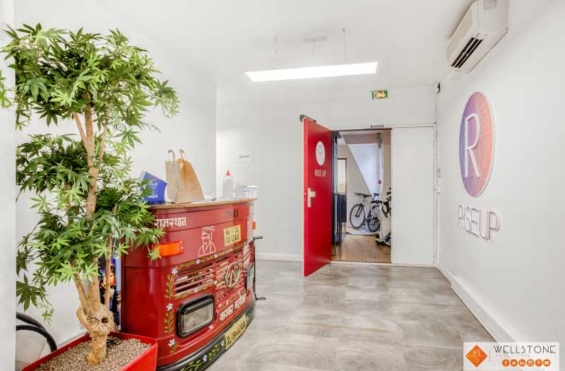 A LOUER Bureaux 182m2 ref 1238628-0L