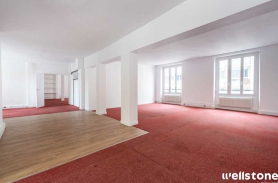 A LOUER Bureaux 183m2 ref 1454023-0L