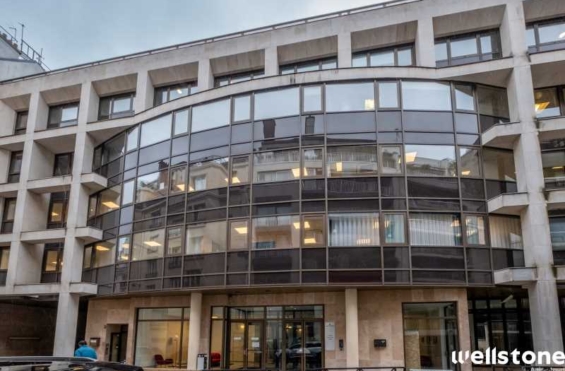 A LOUER Bureaux 189m2 ref 1462059-0L