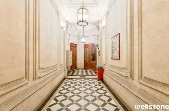 A LOUER Bureaux 191m2 ref 1755685-0L