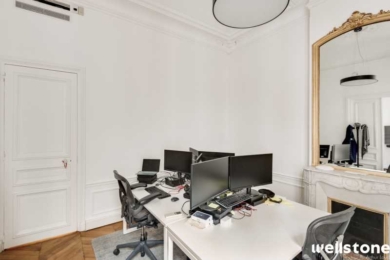 A LOUER Bureaux 194m2 ref 1134889-0L