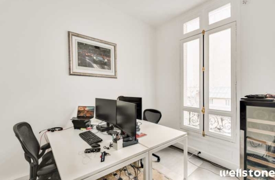 A LOUER Bureaux 194m2 ref 1134889-0L