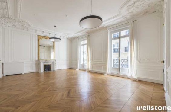 A LOUER Bureaux 194m2 ref 1223566-0L