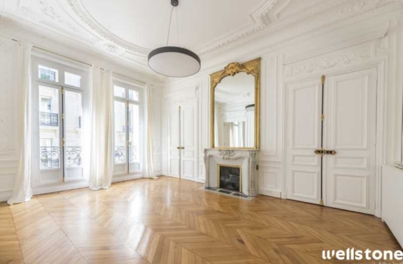 A LOUER Bureaux 194m2 ref 1223566-0L