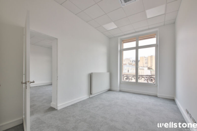 A LOUER Bureaux 197m2 ref 2120819-0L
