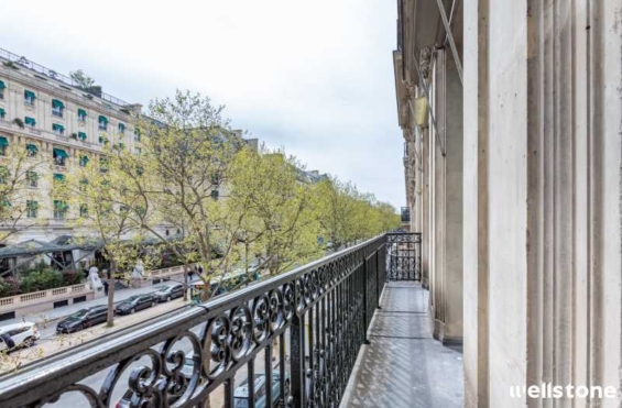A LOUER Bureaux 198m2 ref 1238648-0L
